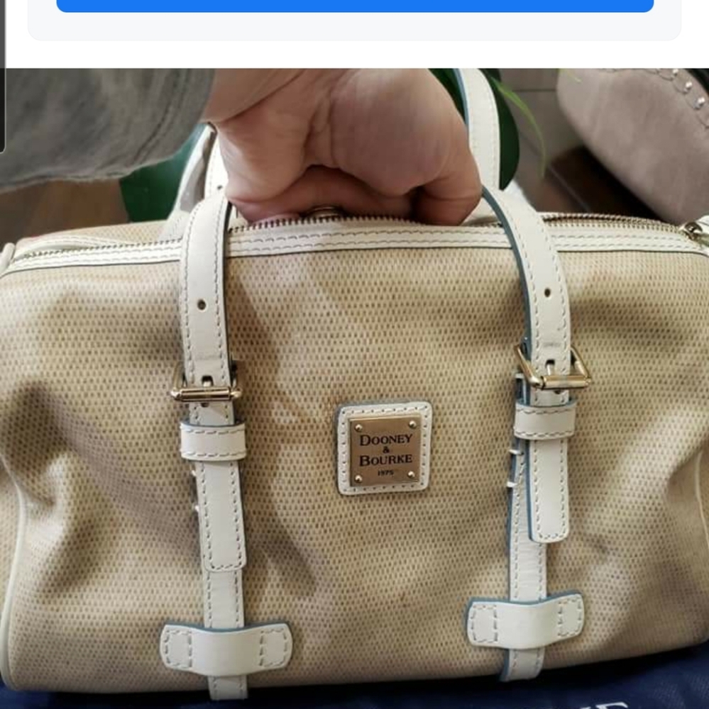 Purse - Picture 3 of 3
